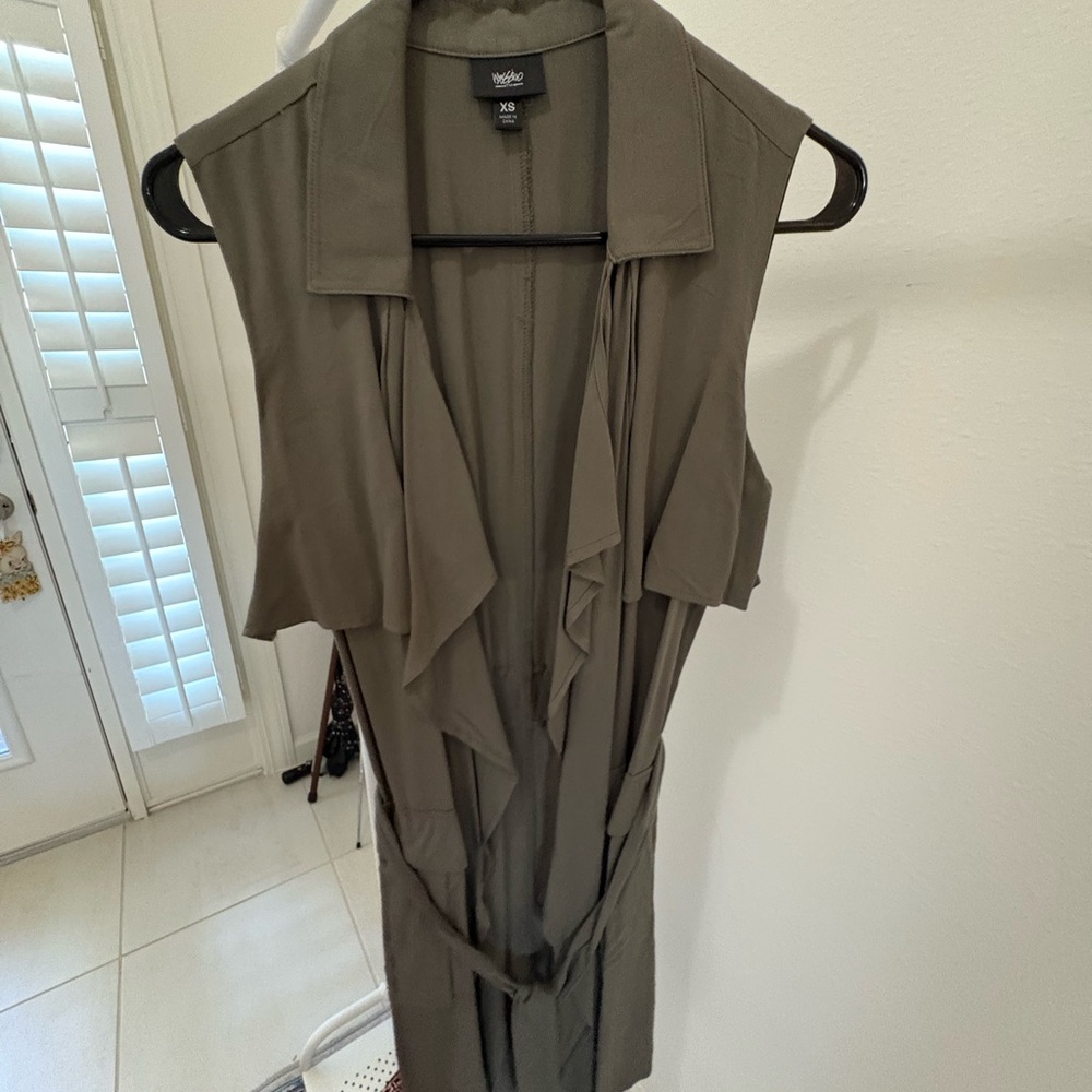 Mossimo Supply Co. Olive Sleeveless Duster Vest